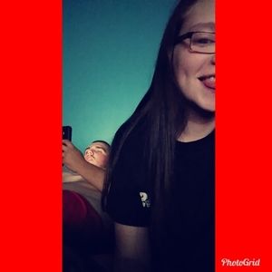 Meet your Posher, Sierrah